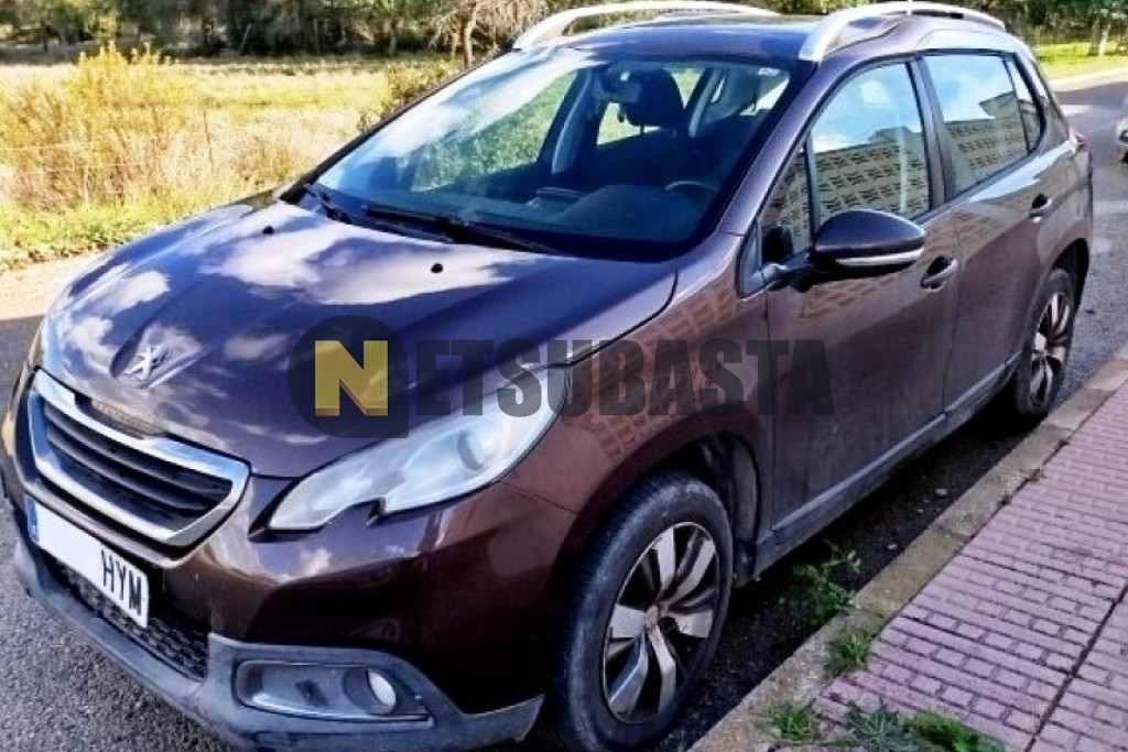 Peugeot 2008 1.2 VTi 2014