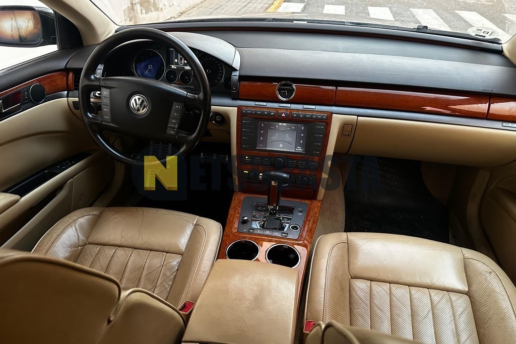 Volkswagen Phaeton 3.0 V6 TDI 4 Motion 2006