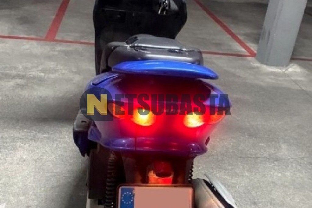 Yamaha Majesty 125 2006