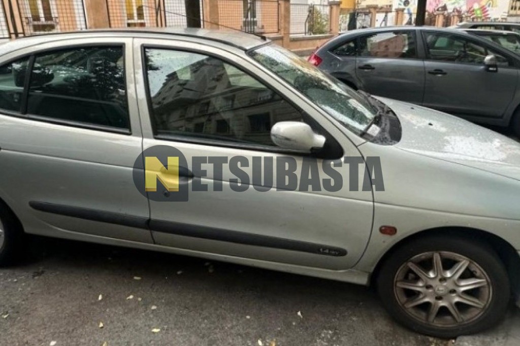 Renault Megane 1.4 16V 2000