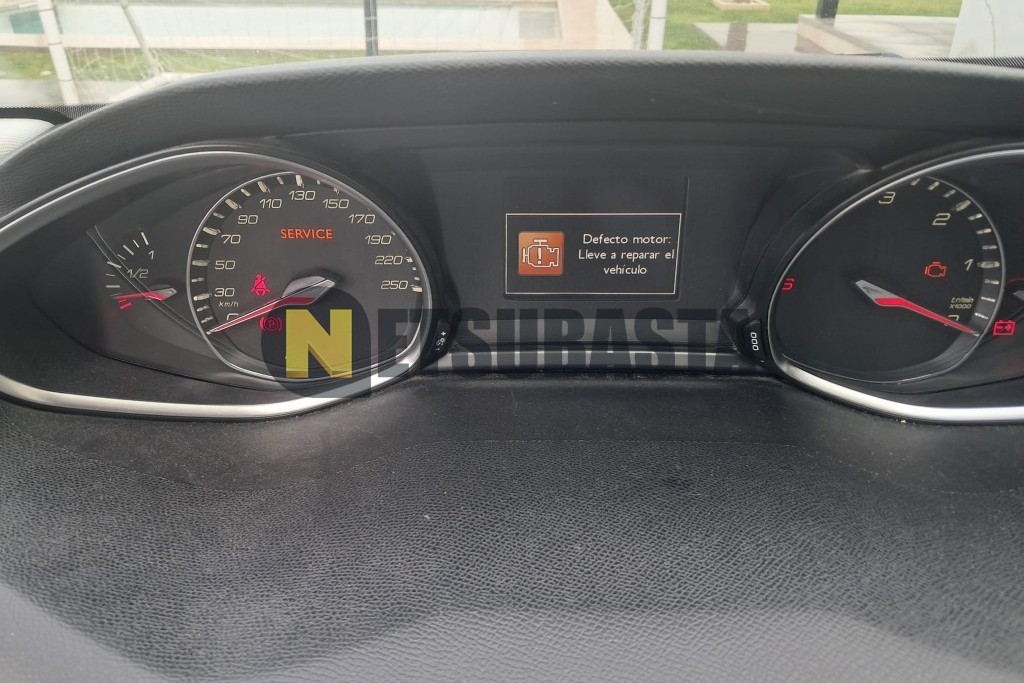 Peugeot 308 SW 1.6 e-HDi 2014