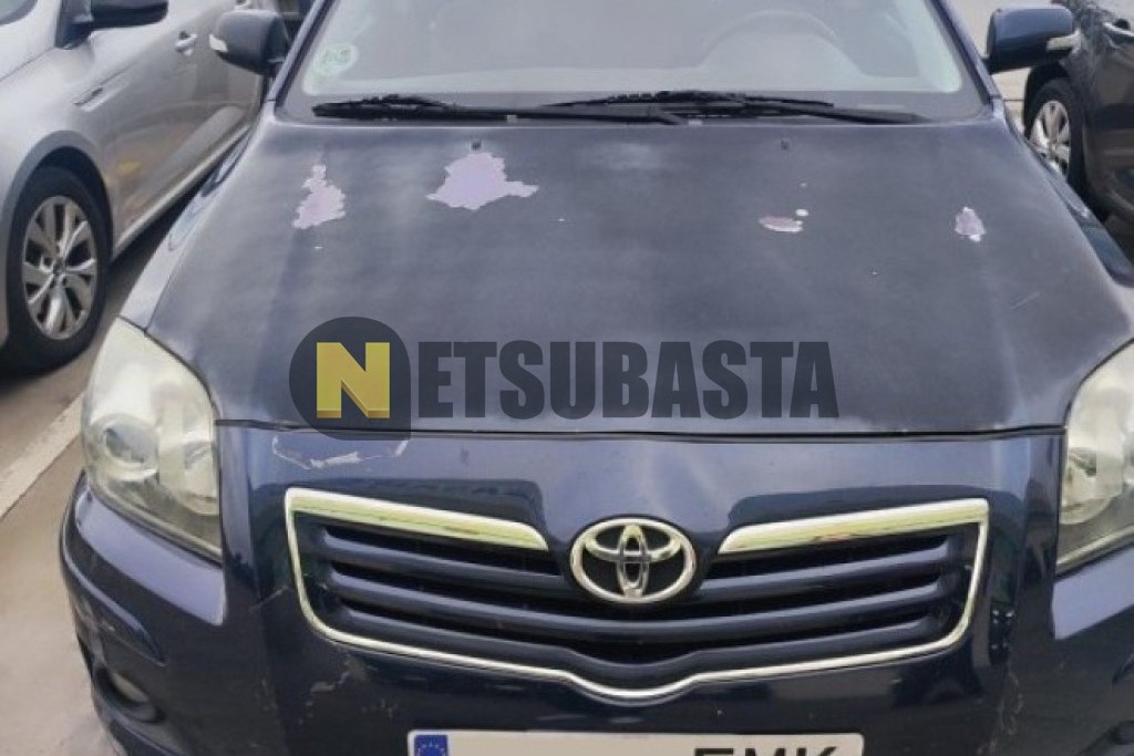 Toyota Avensis Sedán 2.2 D-4D 2007