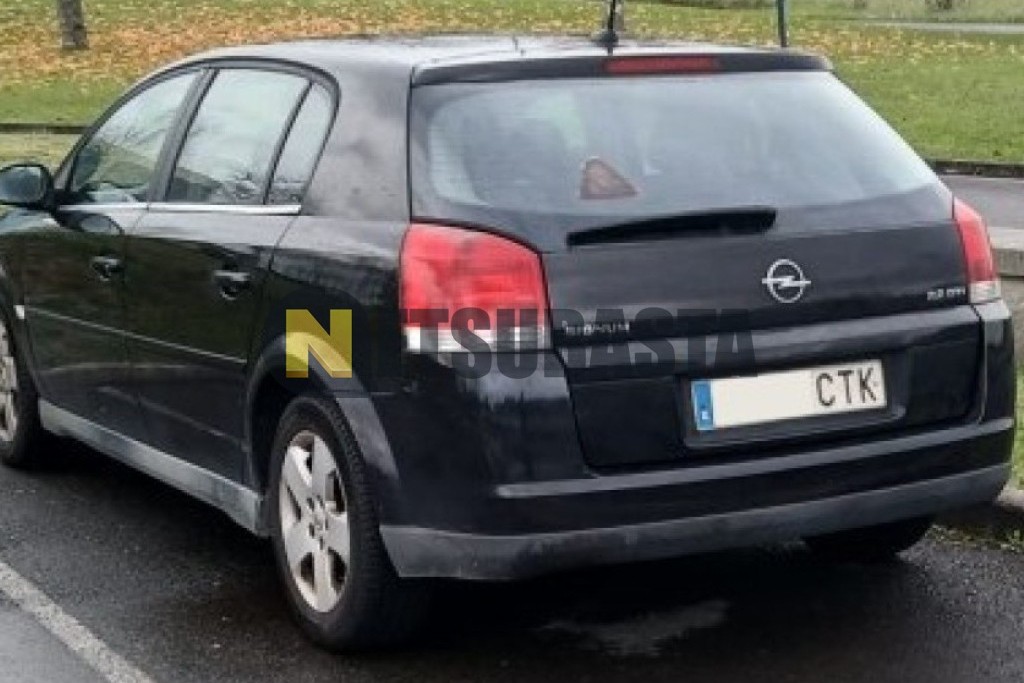 Opel Signum 2.2 DTI 16V 2004