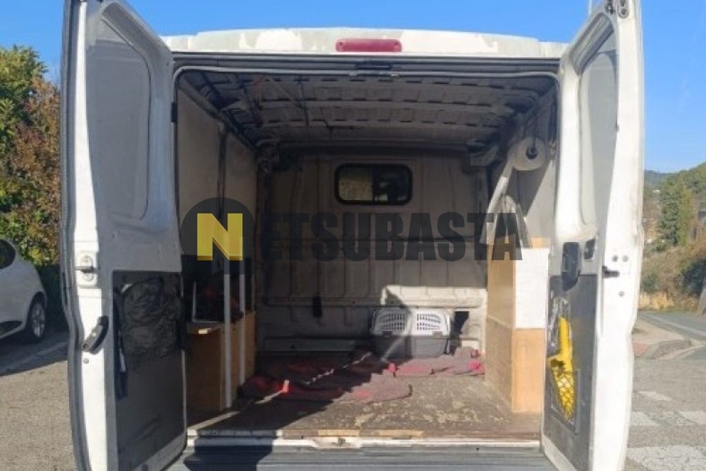Peugeot Boxer Furgón 2.2 HDi 2006