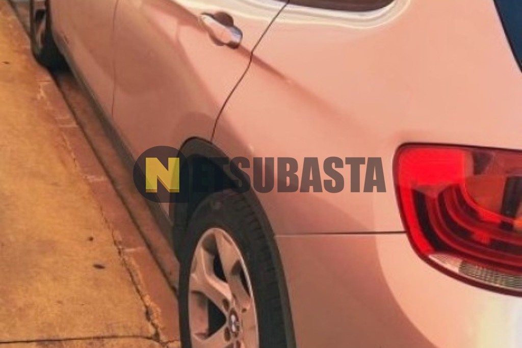 Bmw X1 sDrive18d Aut. 2012