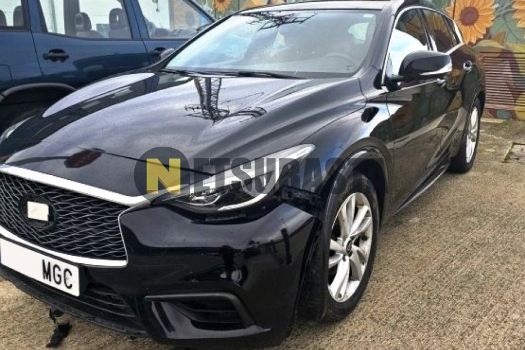 Infiniti Q30 1.6t 2016