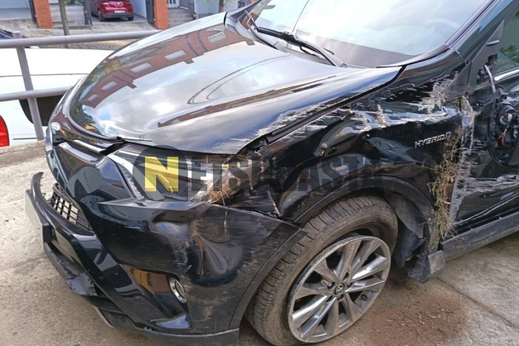 Toyota RAV4 hybrid AWD 2017