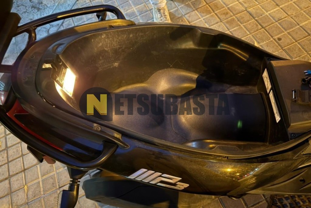 Piaggio MP3 300 HPE 2021