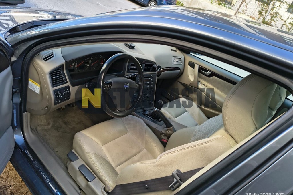 Volvo S60 2.4 2003