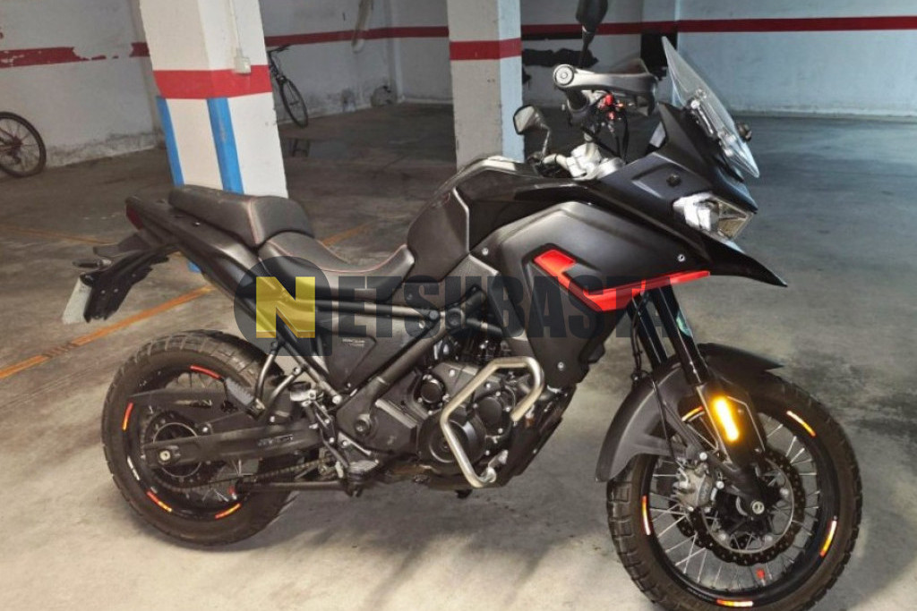 Voge 650 DSX 2021