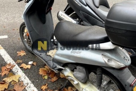 Yamaha Majesty 125 2006