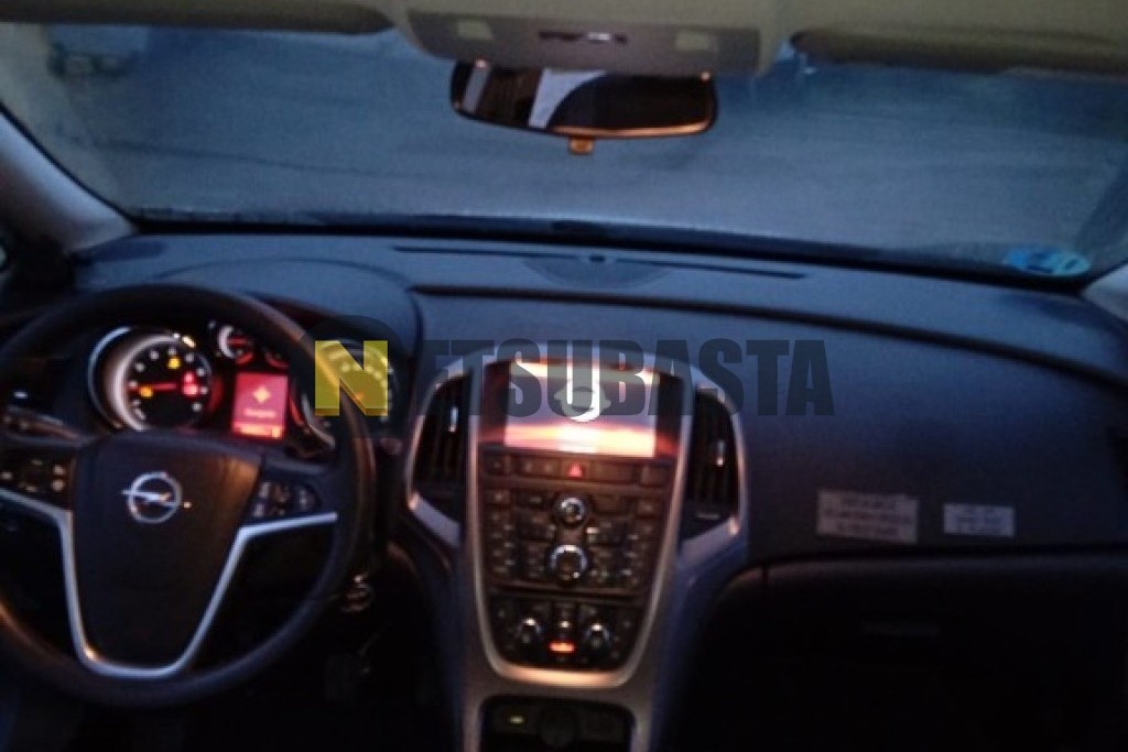 Opel Astra Sedan 1.4 Turbo GLP 2017