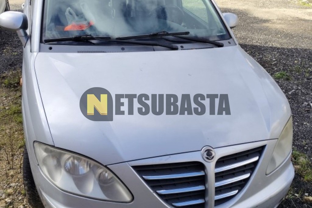 SsangYong Rodius 270Xdi AWD 2005