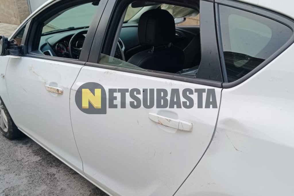 Opel Astra 2.0 CDTI 2015