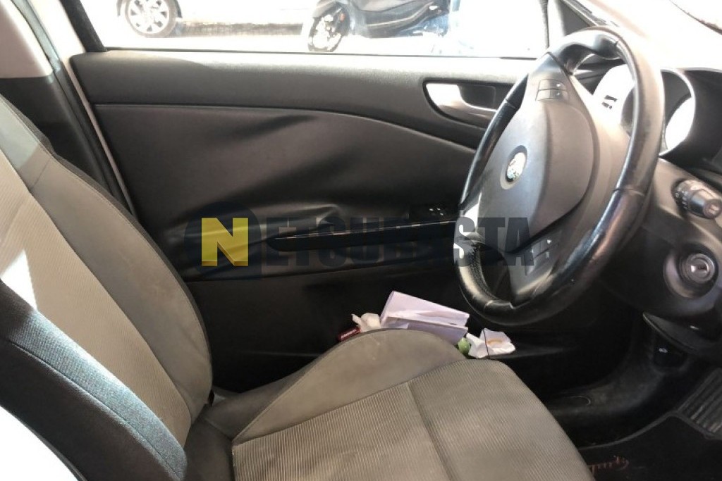 Alfa Romeo Gullieta 1.6 JTDm-2 2012