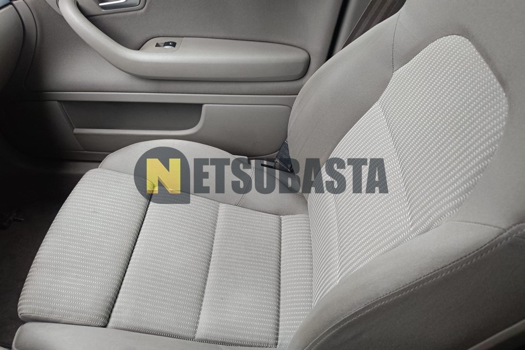 Audi A4 Avant 2.5 TDI multitronic 7 vel. 2005