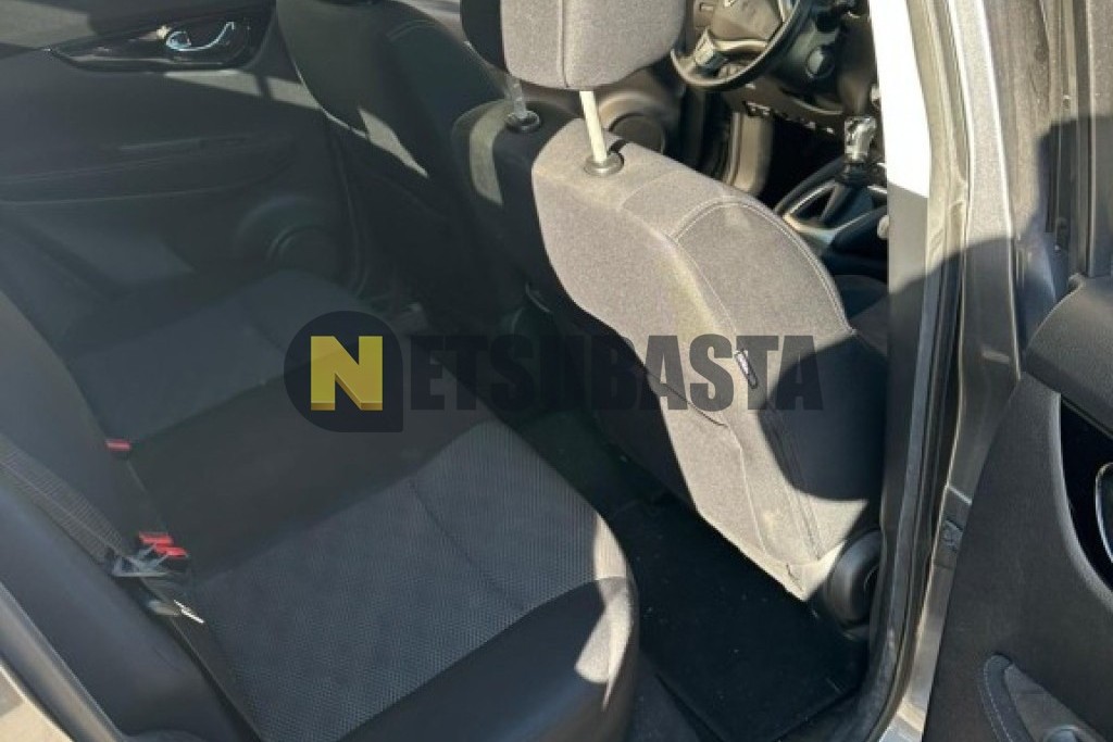 Nissan Qashqai 1.2 DIG-T 4x2 2015