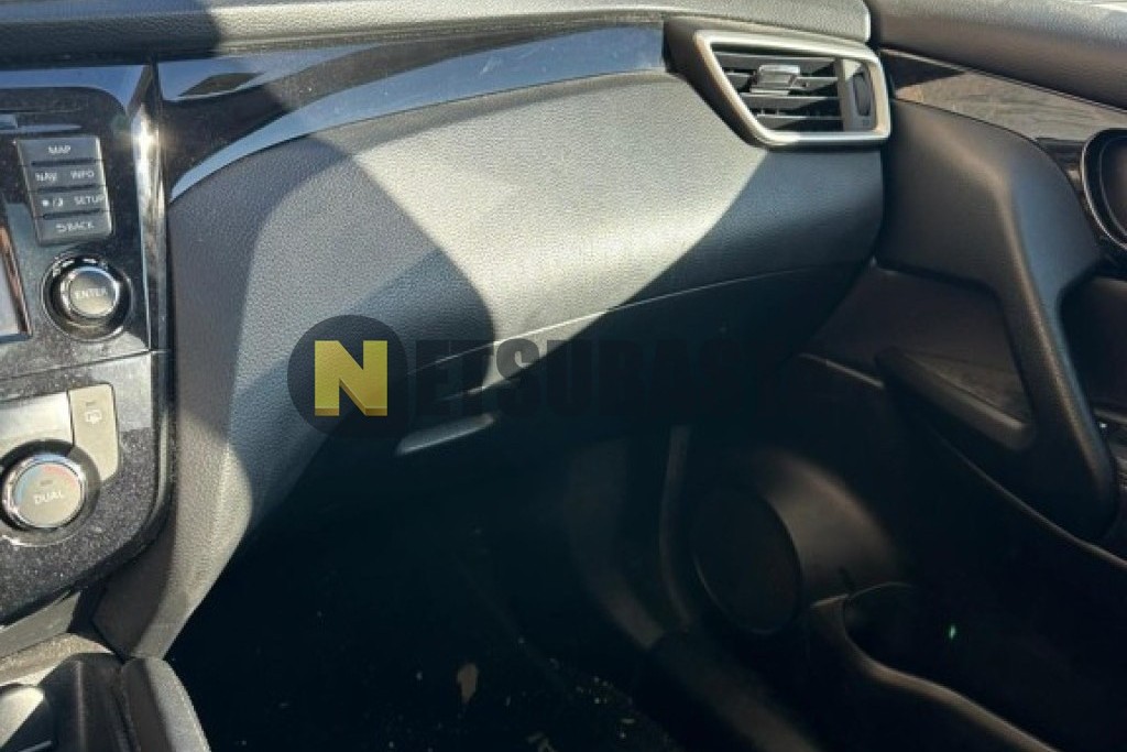 Nissan Qashqai 1.2 DIG-T 4x2 2015