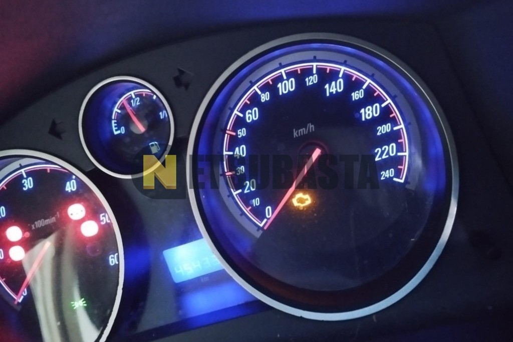 Opel Astra GTC 1.7 CDTi 2007