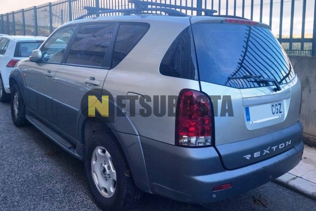 SsangYong Rexton 3.2 H6 2003