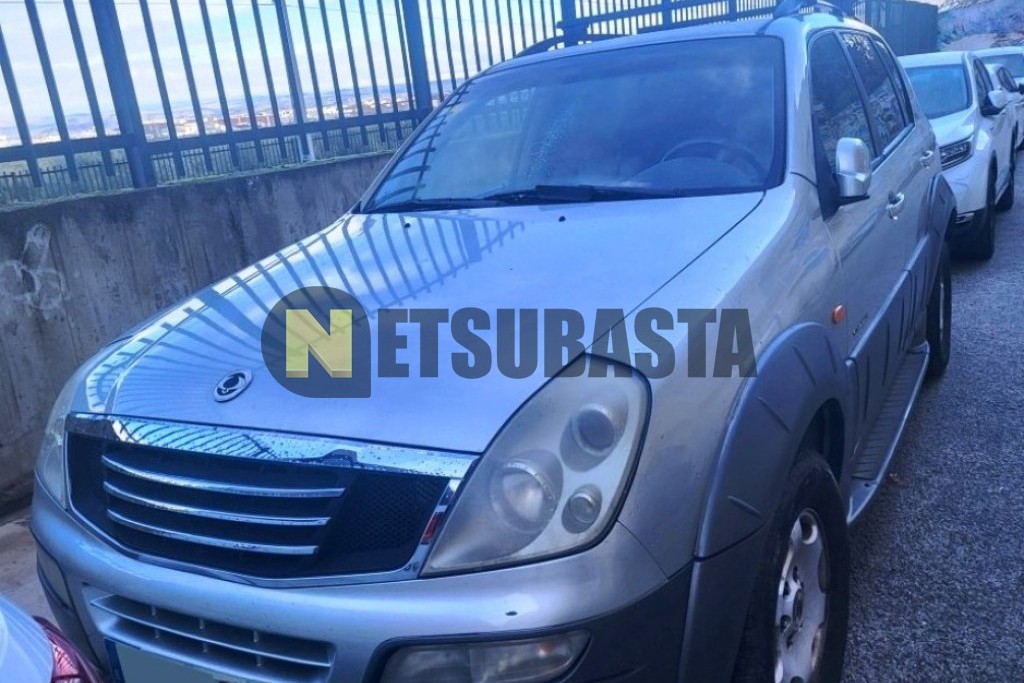 SsangYong Rexton 3.2 H6 2003