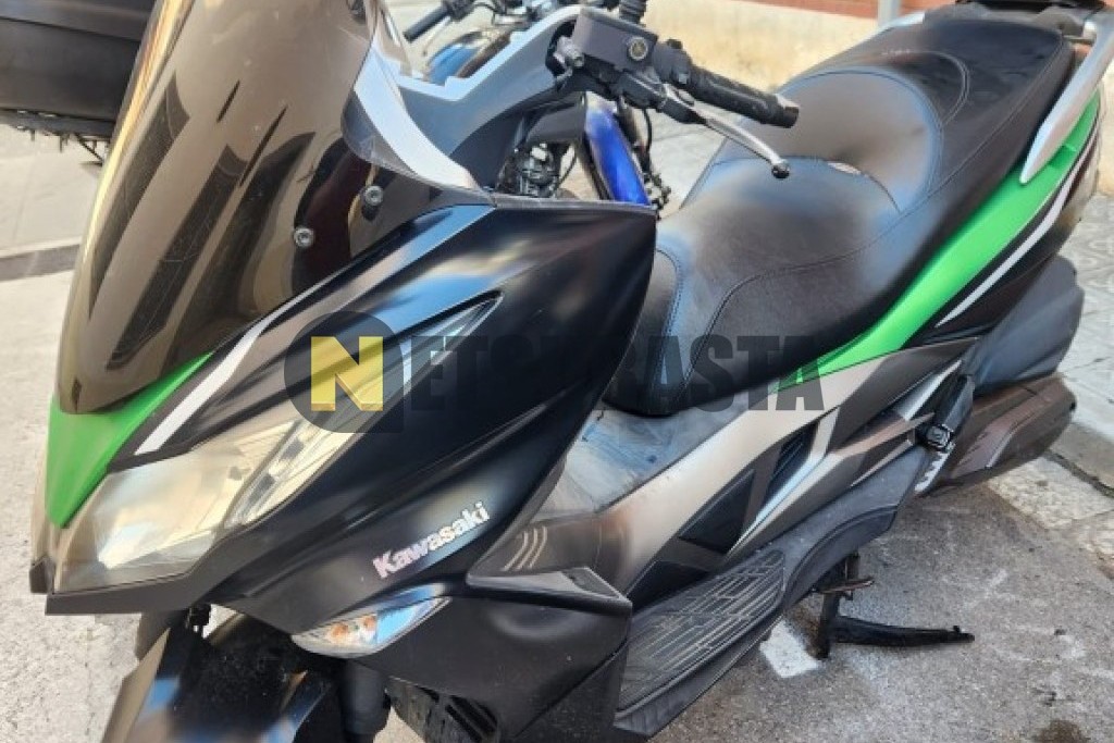 Kawasaki J 300 ABS 2015
