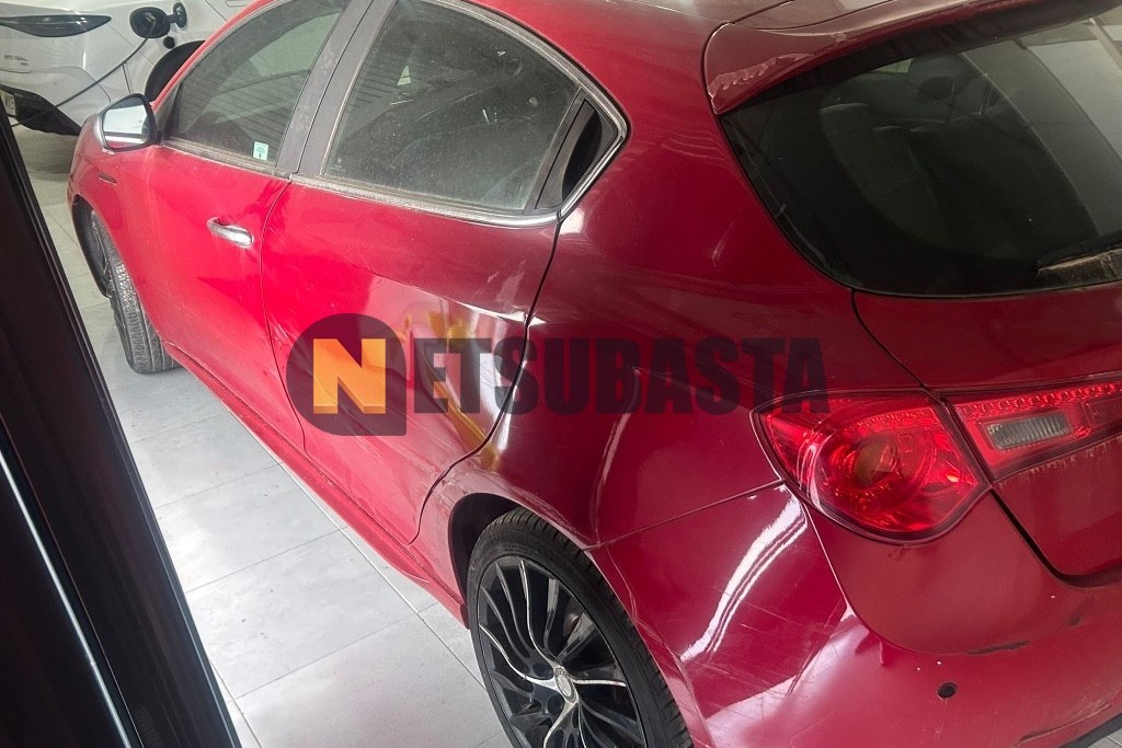 Alfa Romeo Giulietta 1.4 TB MultiAir 2013