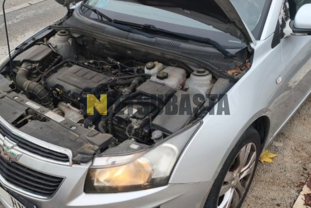 Chevrolet Cruze SW 1.4T 2014