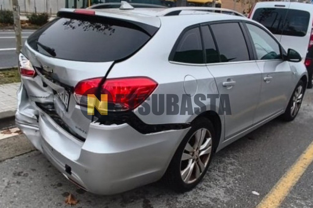 Chevrolet Cruze SW 1.4T 2014