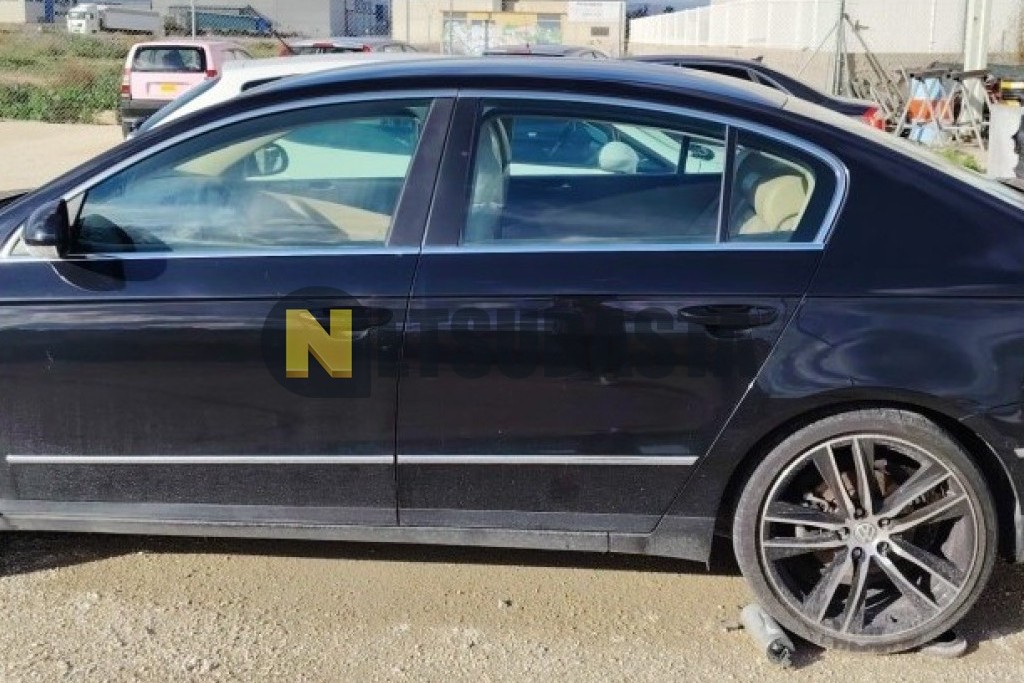 Volkswagen Passat 2.0 TDI DSG 2008