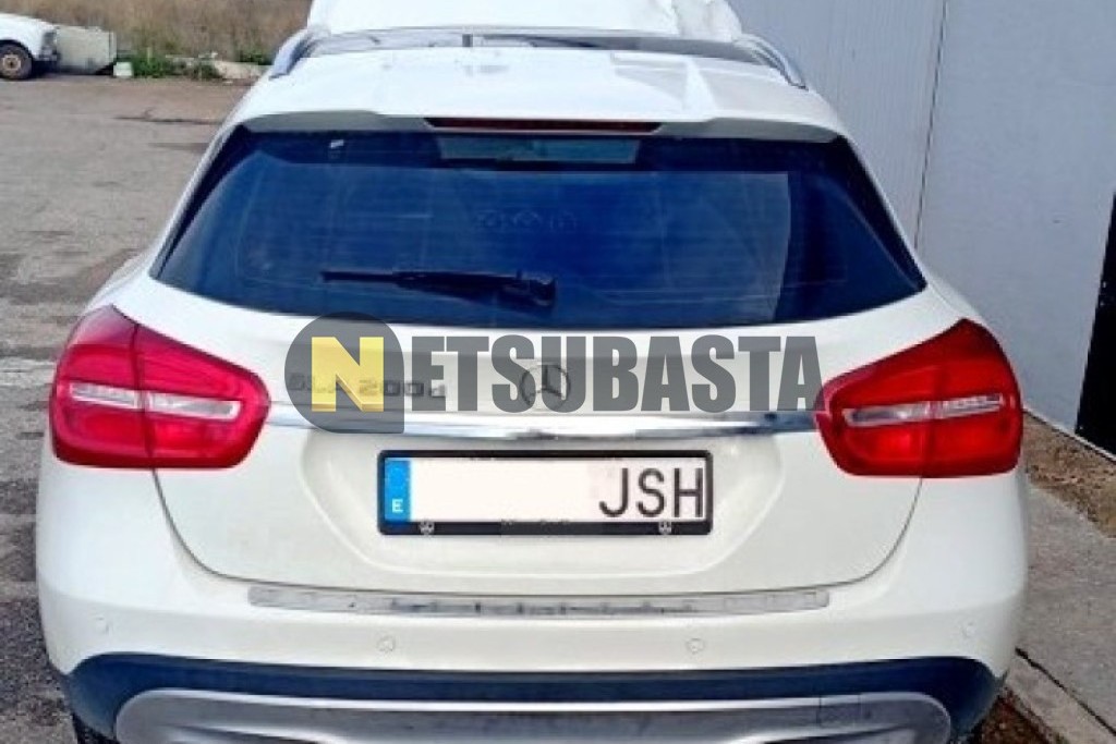 Mercedes-Benz GLA 200 d 2016