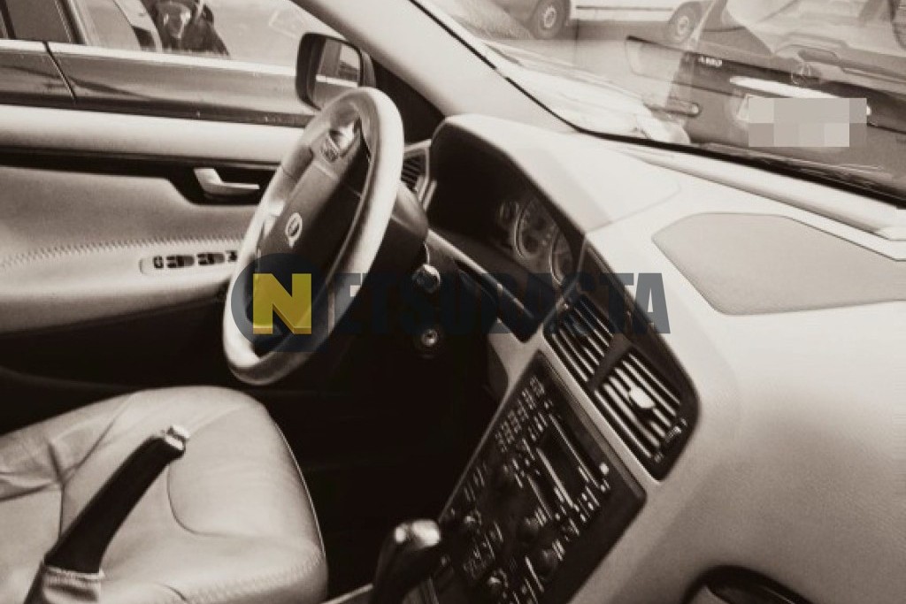 Volvo XC70 D5 Aut. 2004