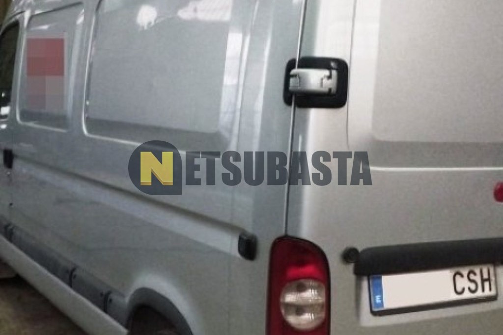 Nissan Interstar 2.5 dCi 2004