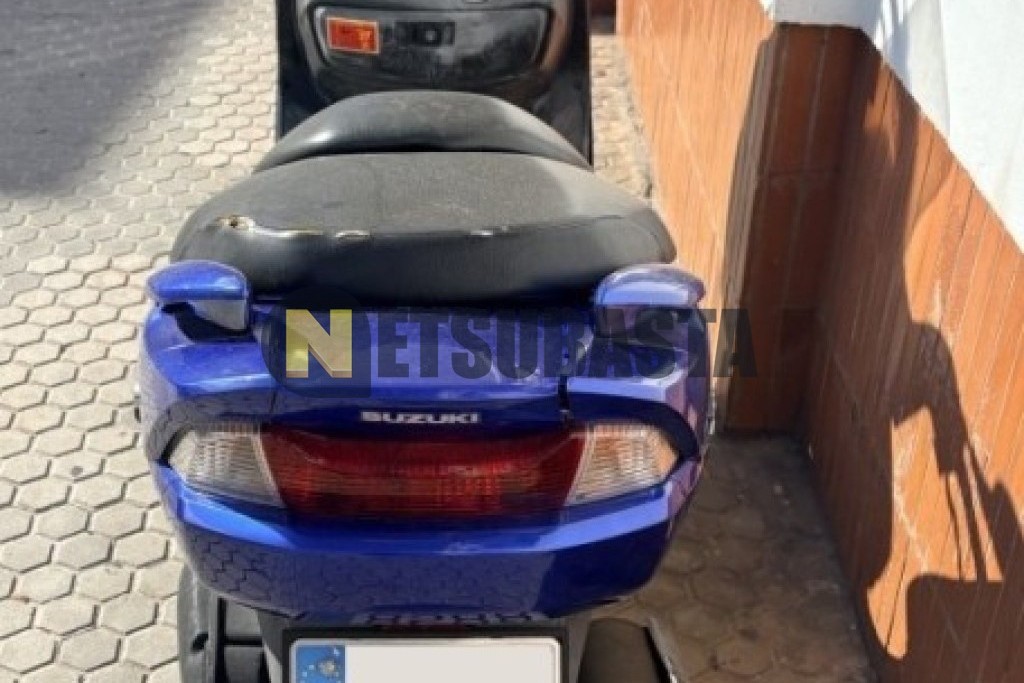 Suzuki Burgman 125 2004