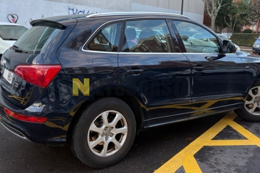 Audi Q5 2.0 TDI quattro S tronic 7 vel. DPF 2011