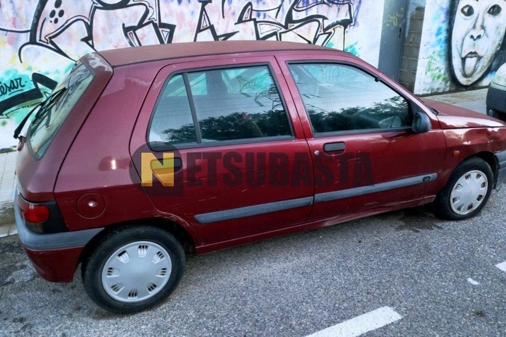 Renault Clio 1.9D 1998