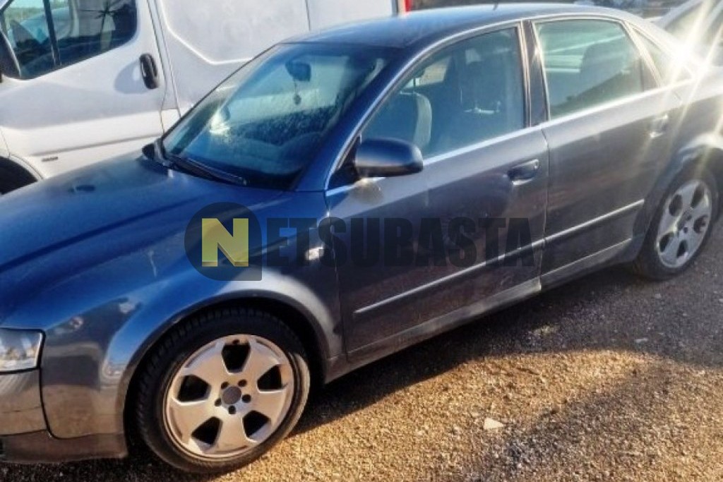 Audi A4 2.5 TDI multitronic 6 vel. 2002