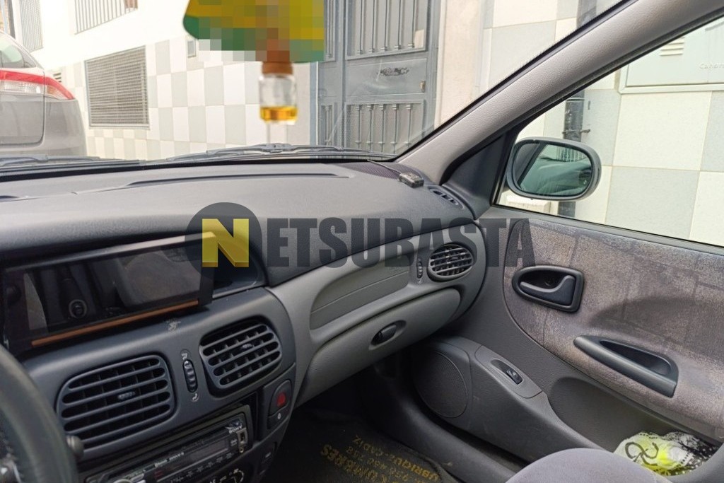 Renault Megane Classic 1.6v 2000