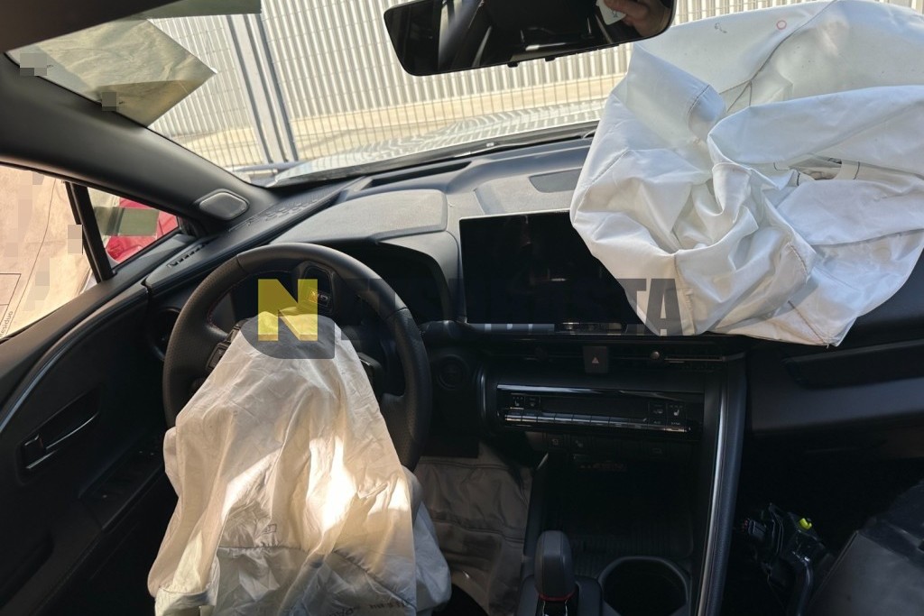 Toyota C-HR 200H AWD-i 2024