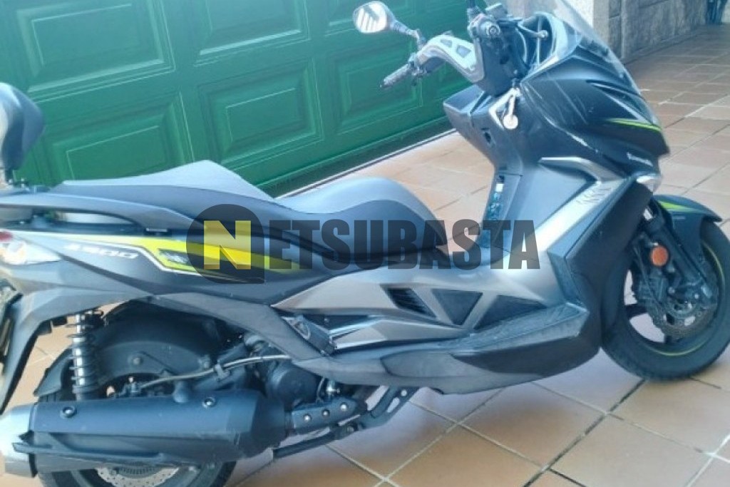 Kawasaki J 300 ABS 2018