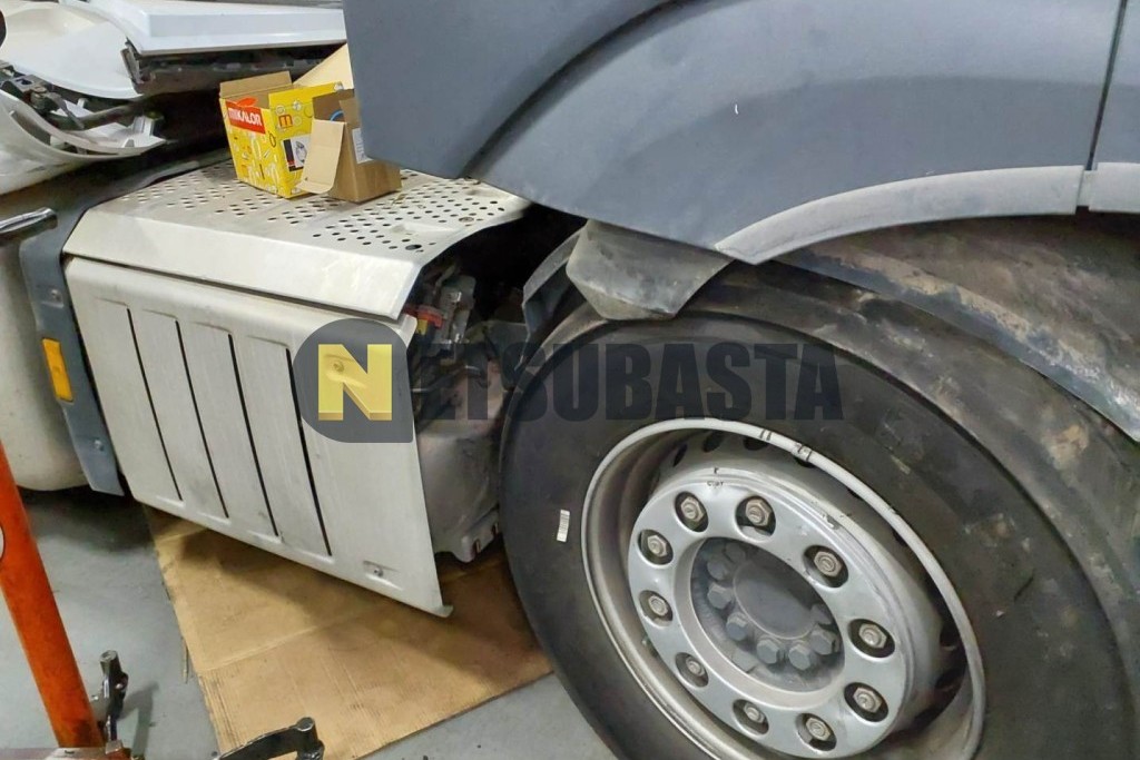 Mercedes-Benz Actros 1848 LS 2021