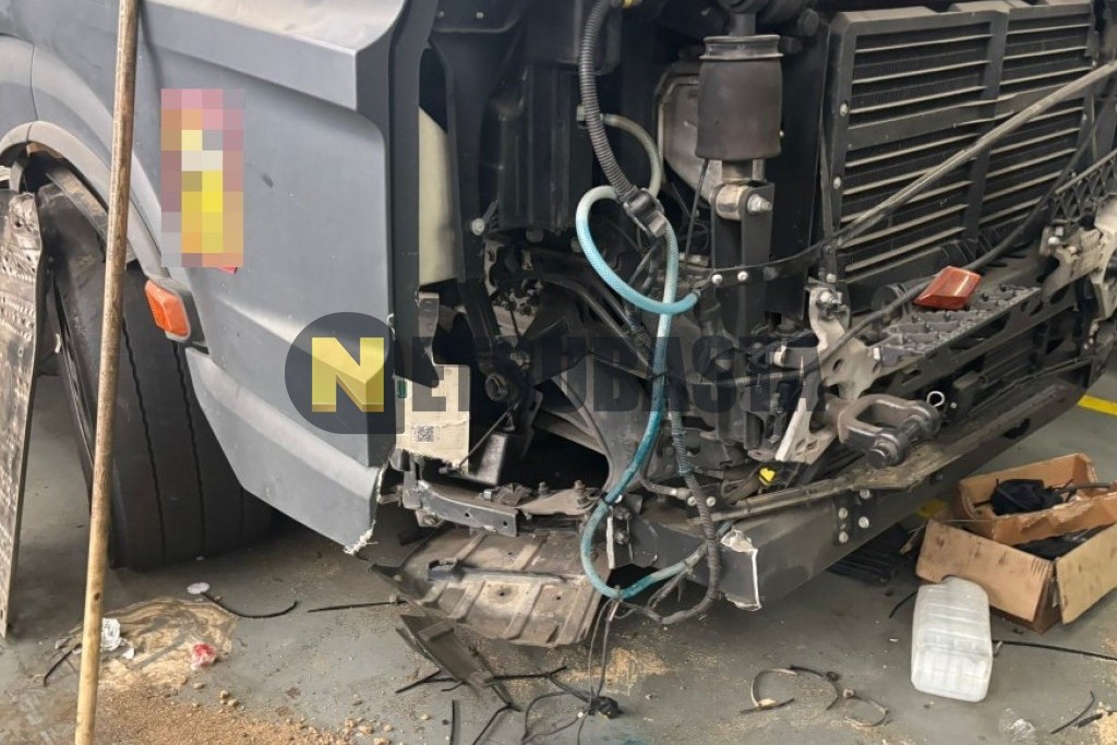 Mercedes-Benz Actros 1848 LS 2021