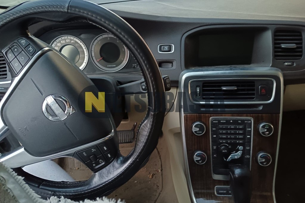 Volvo V60 D5 Aut. 2011