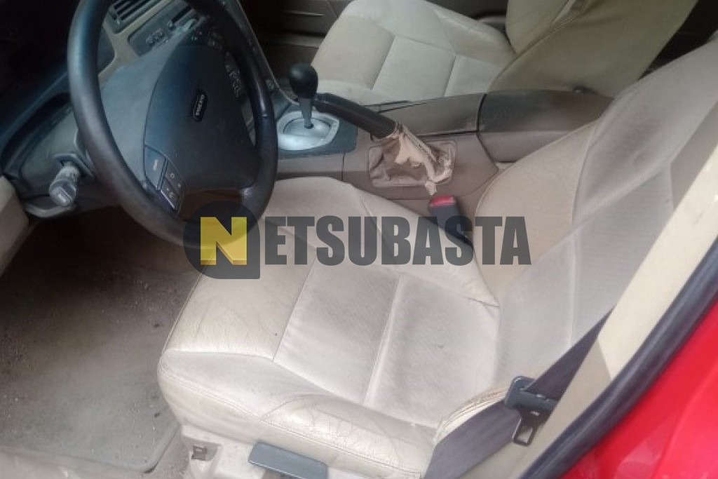 Volvo S60 T5 2001