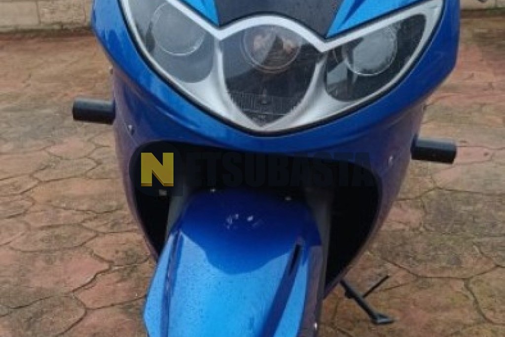 Triumph SPRINT ST 1050 2005