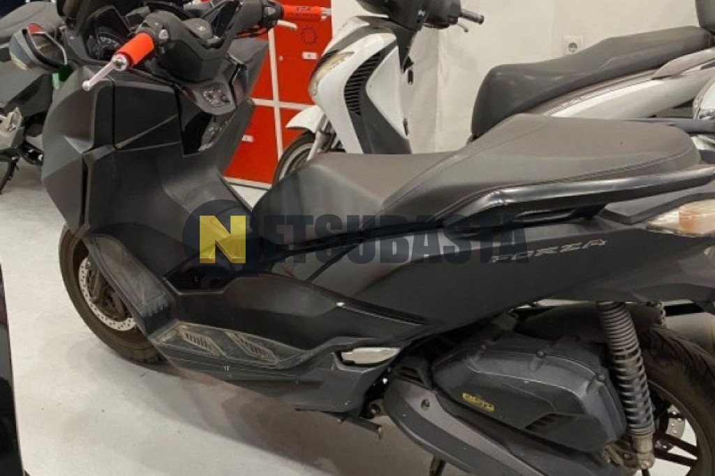 Honda Forza 125 2016