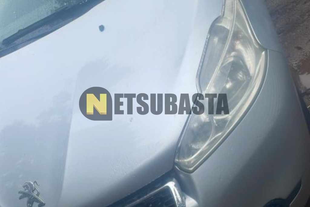 Peugeot 208 1.2 PureTech 2014