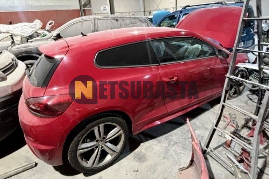 Volkswagen Scirocco 1.4 TSI DSG 7 vel. 2010