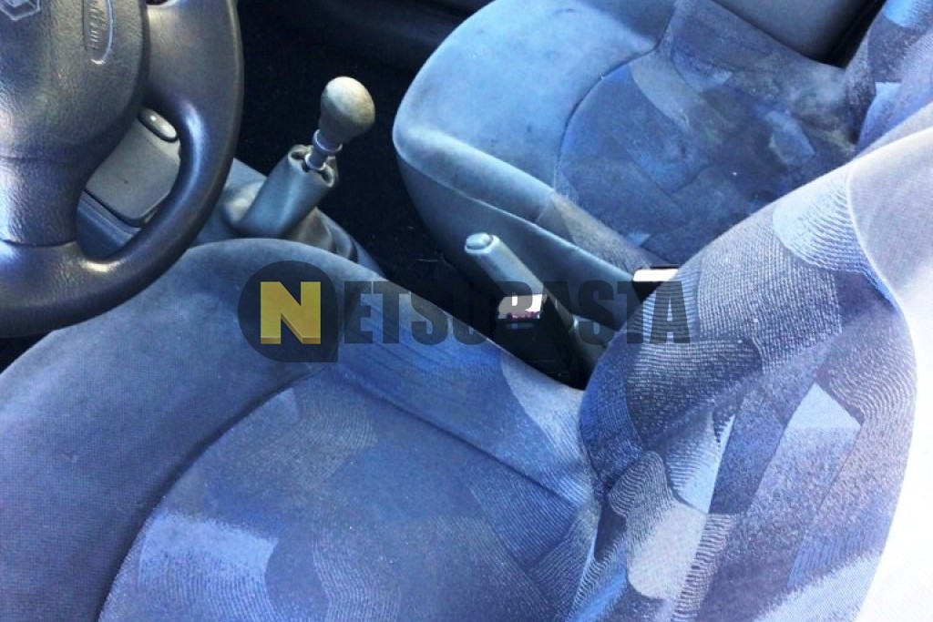 Renault Clio 1.9D 2000