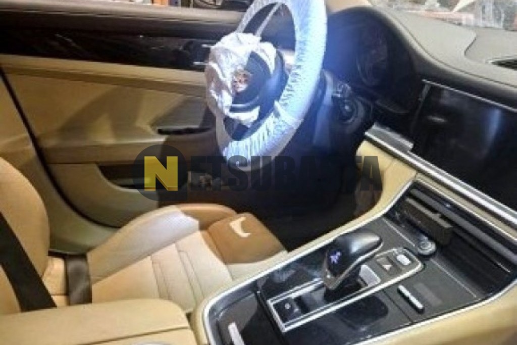 Porsche Panamera 4S Diesel 2020